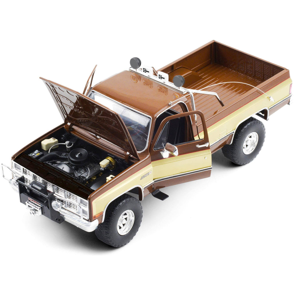 1982 GMC K-2500 Sierra Grande 1/18 H617857