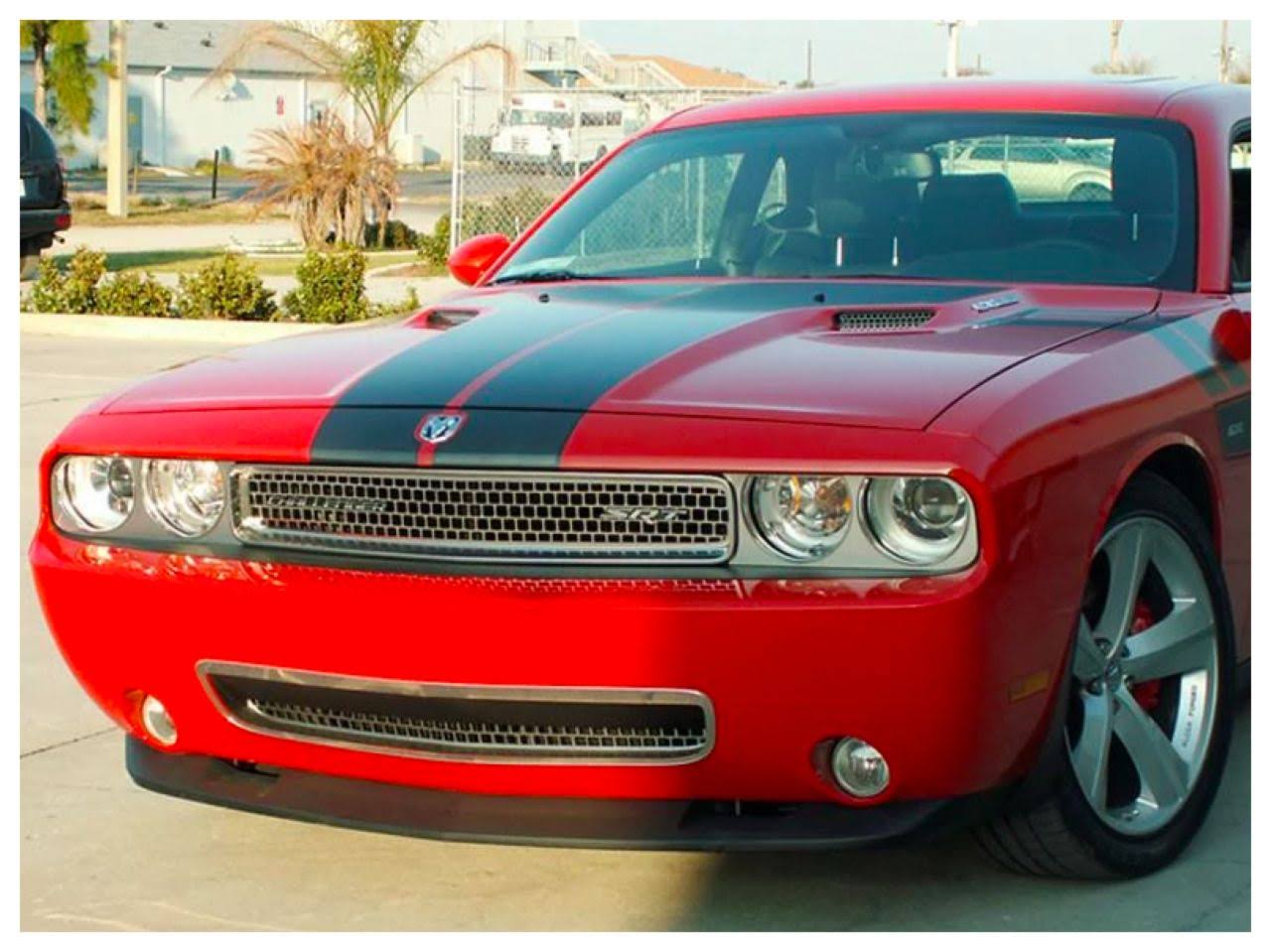Hood Scoop Grille Overlay W39171