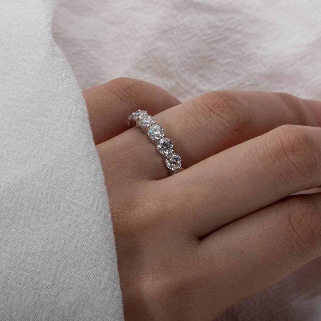 4.8 Cart Moissanite Eternity Ring D Color VVS1 925 Sterling Silver Wedding Band Ring I1370