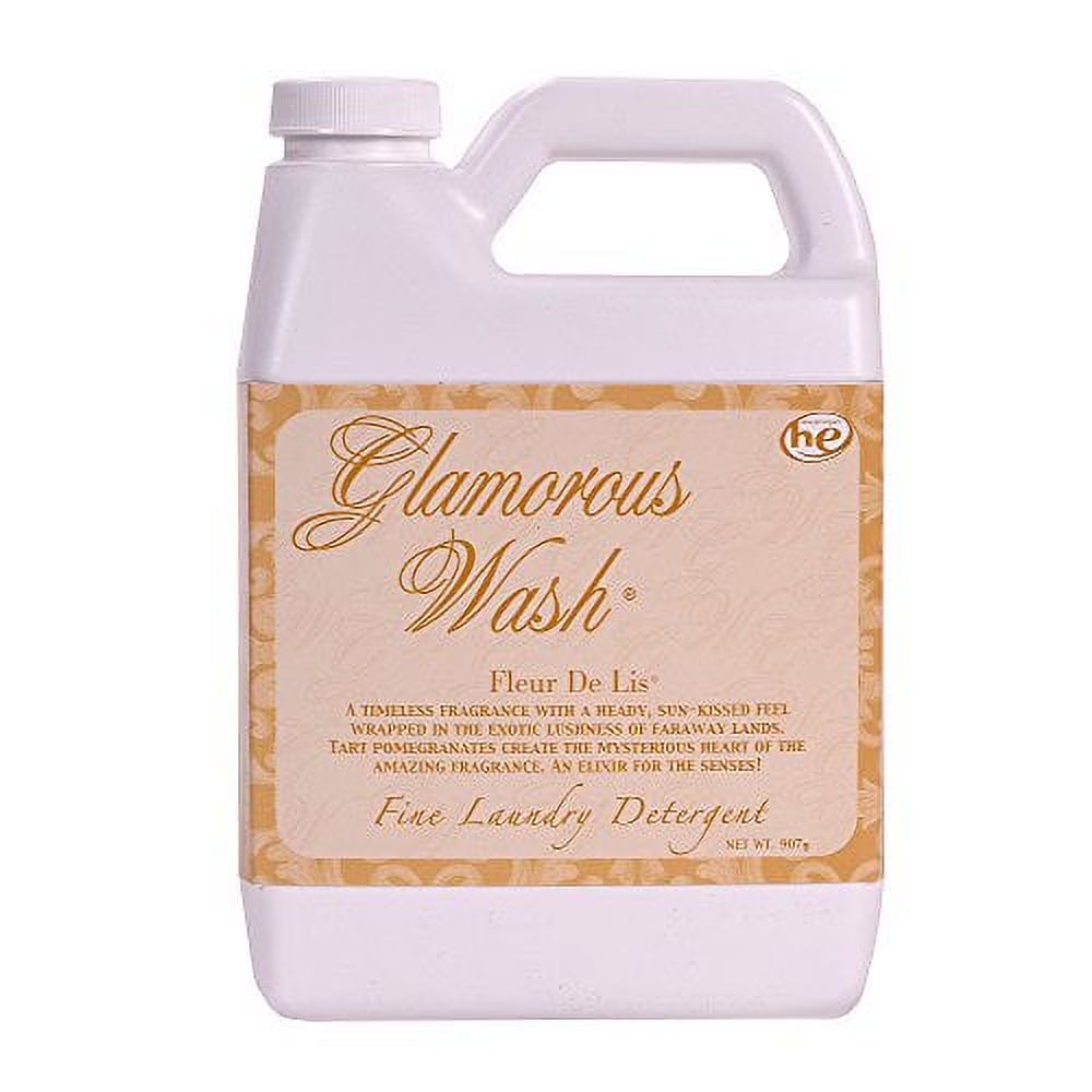 Fleur de Lis Candle 907g / 32oz P890472
