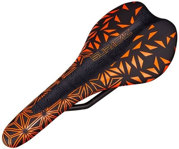 Orange Carbon Saddle L652504