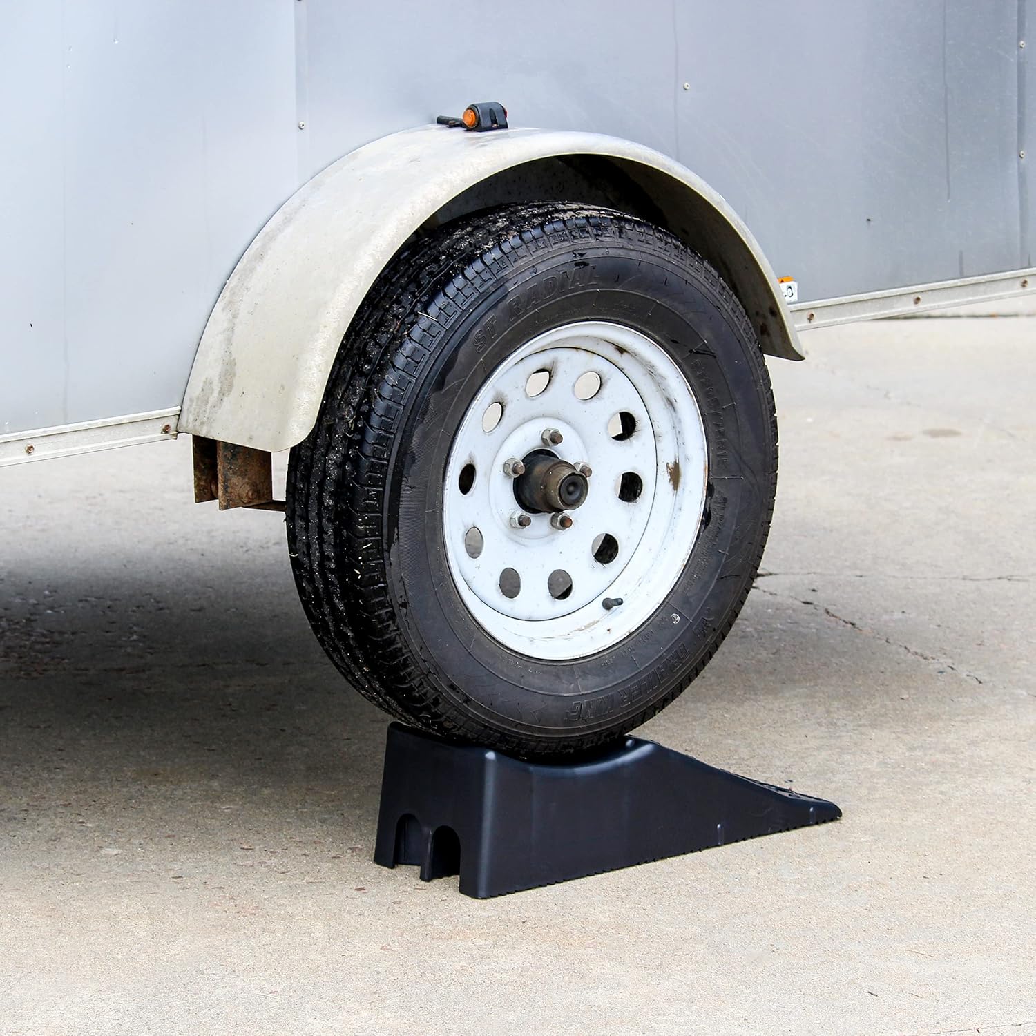 Tandem Wheel Ramp, 5.5in Tire Lift, Concave Portable Ramp, Pack of 2 X602325