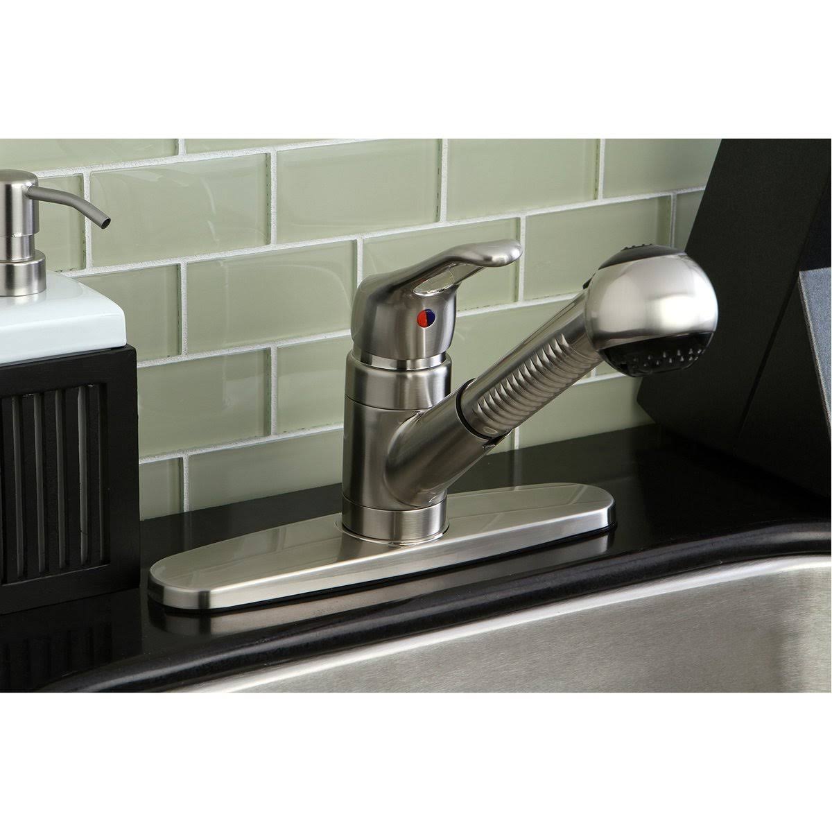 Matte Black Single-Handle Pull-Out Kitchen Faucet U929