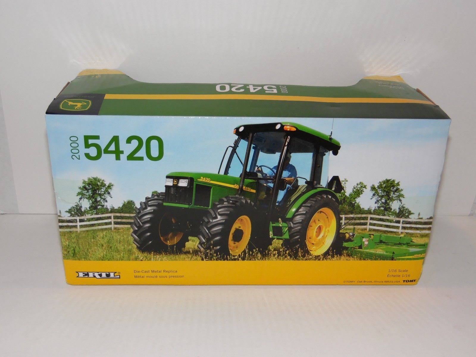 Green Tractor with Cab Loader Y489