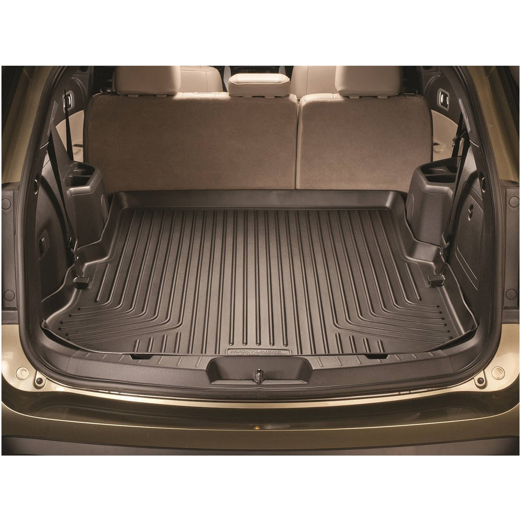 Classic Style Cargo Liner B573