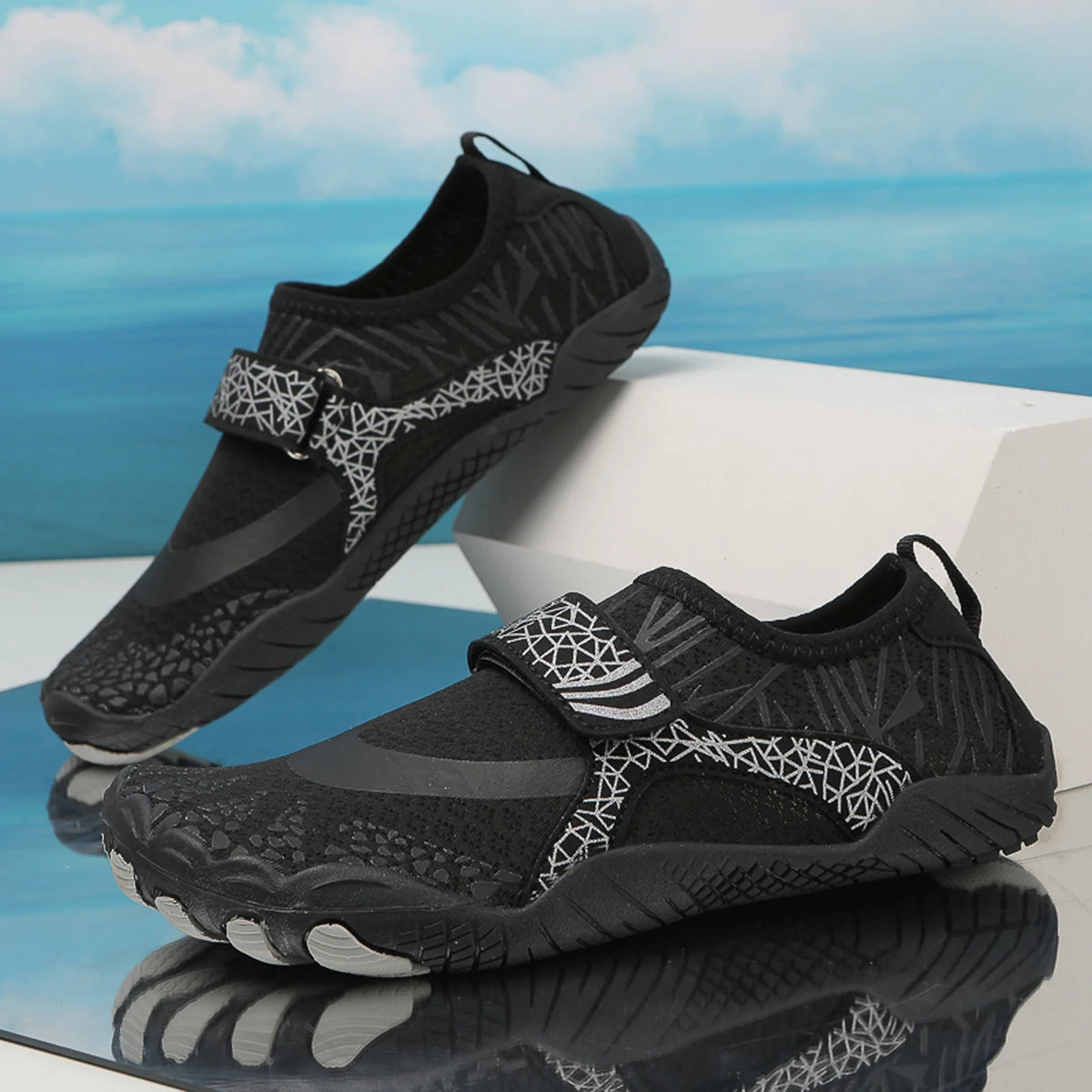 Couples Slip On Elastic Five Toe Shoes V747