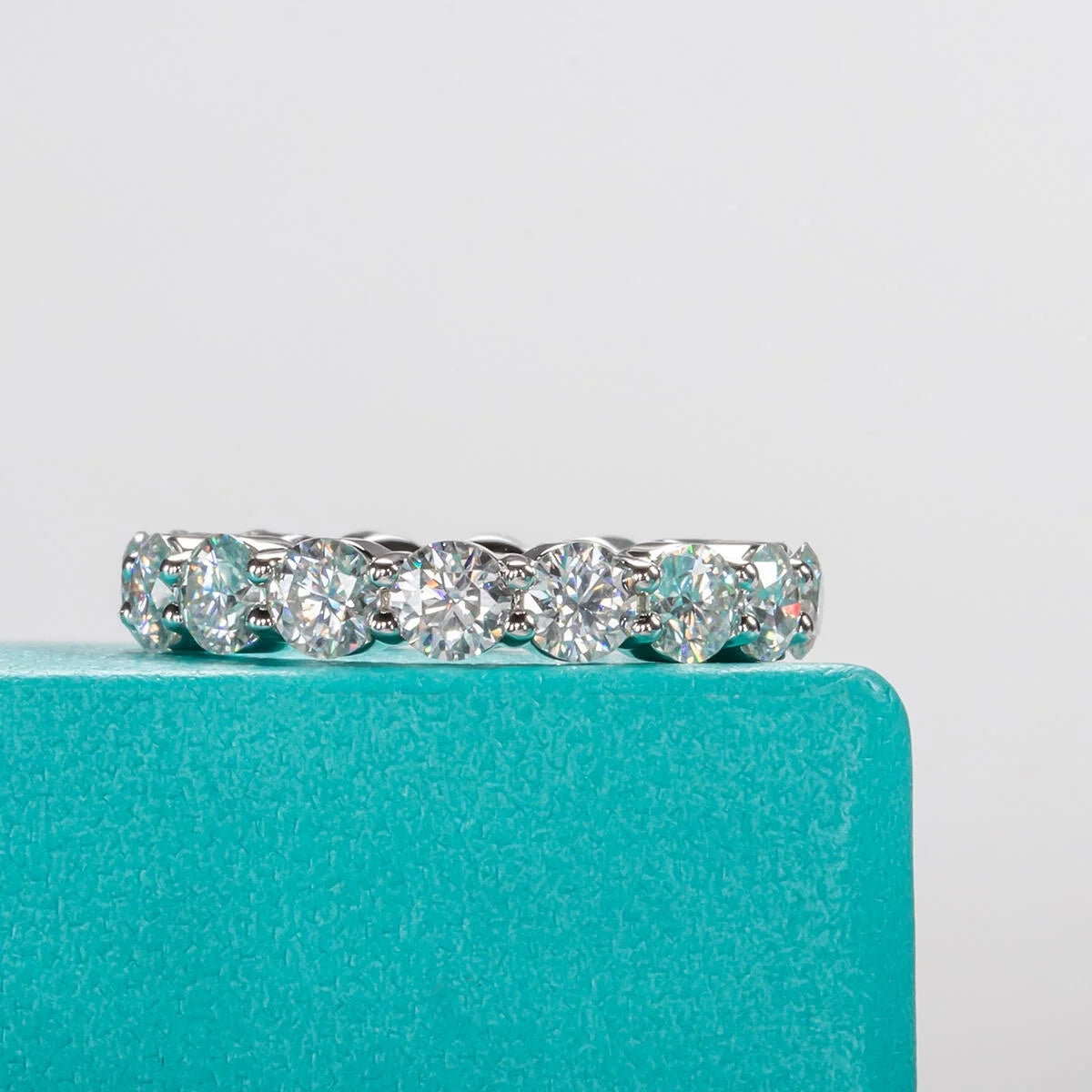 4.8 Cart Moissanite Eternity Ring D Color VVS1 925 Sterling Silver Wedding Band Ring I1370