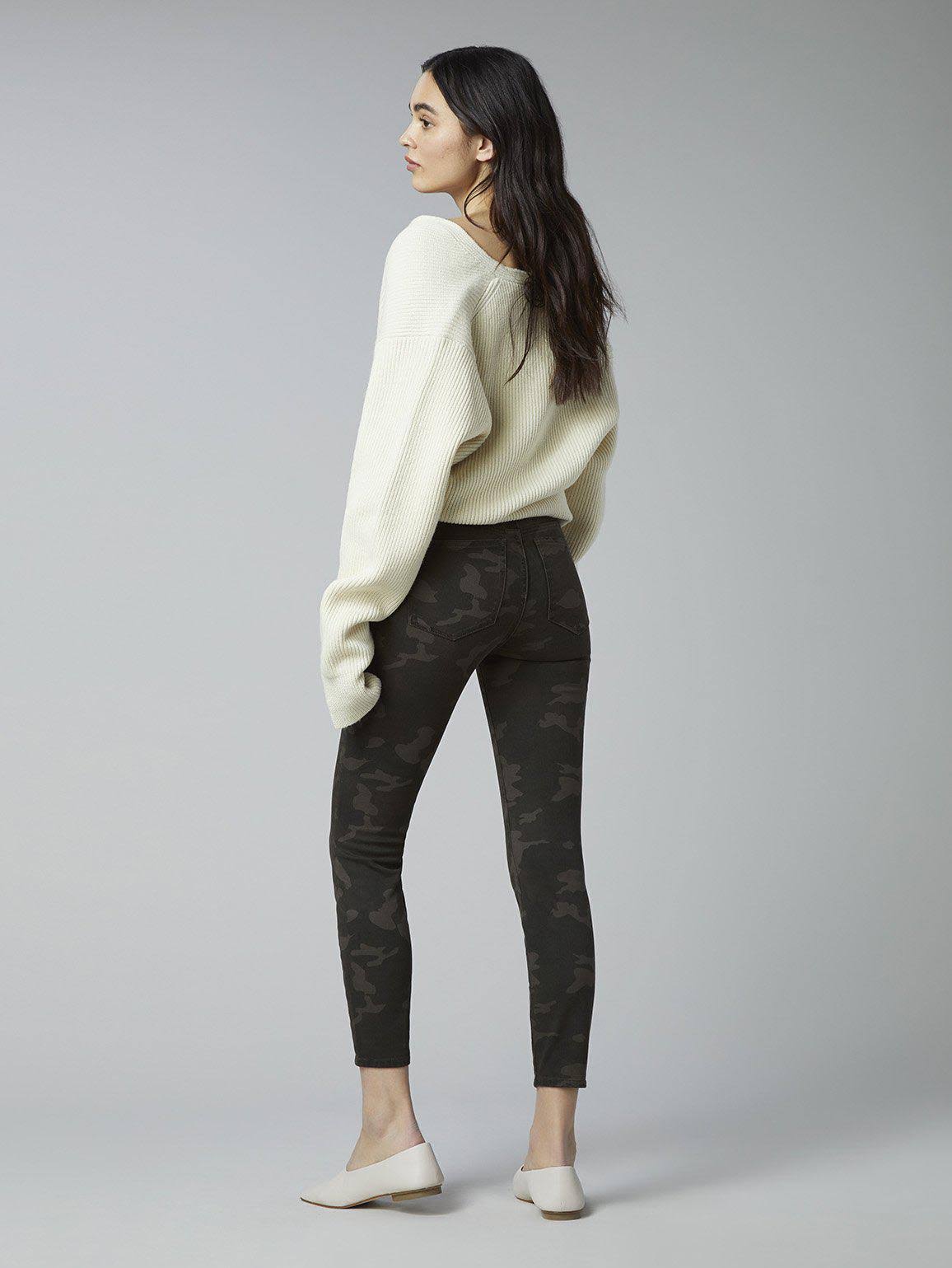 Dark Camo Skinny Crop Jeans M576