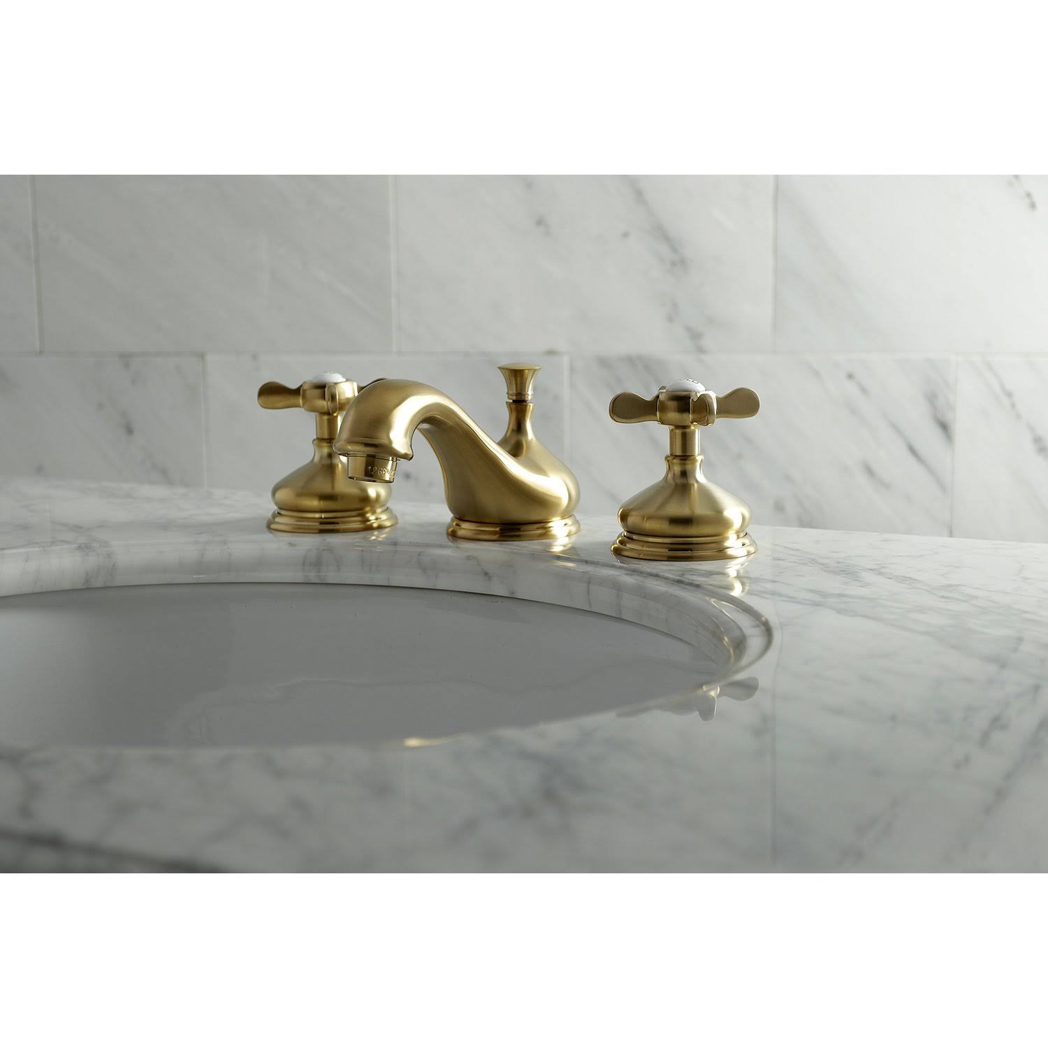 Polished Brass Widespread Lavatory Faucet S29513
